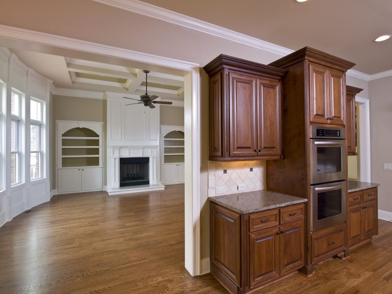 Oak Cabinet Remodeling in Austin, TX